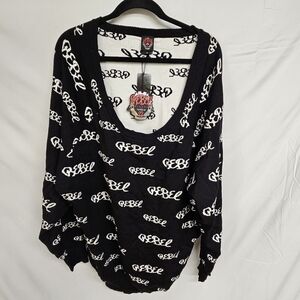 Torrid Rebel Wilson Black White Sweater Plus Size 4 NWT